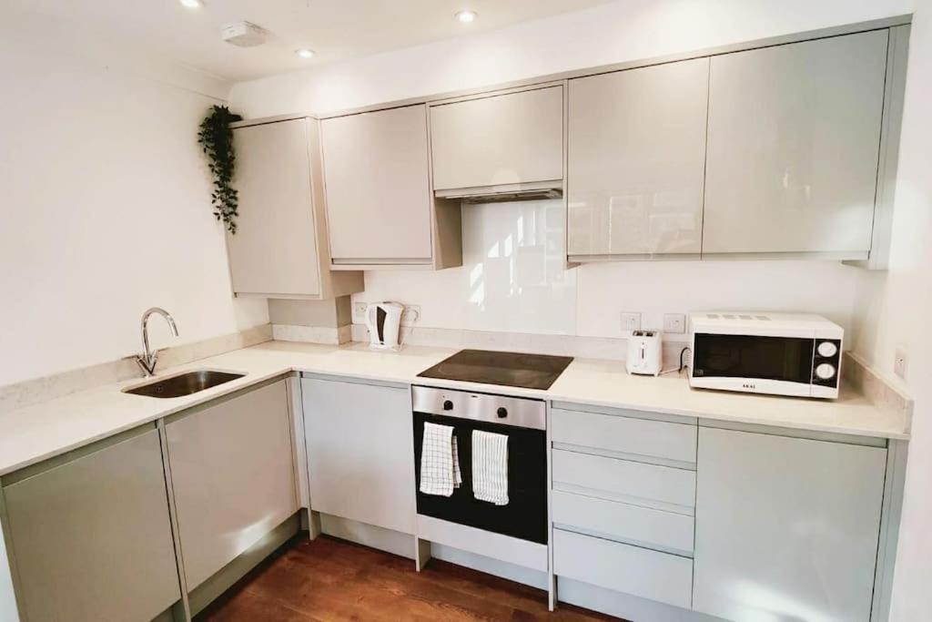 Appartamento Aldgate Flats In E1. Londra Esterno foto