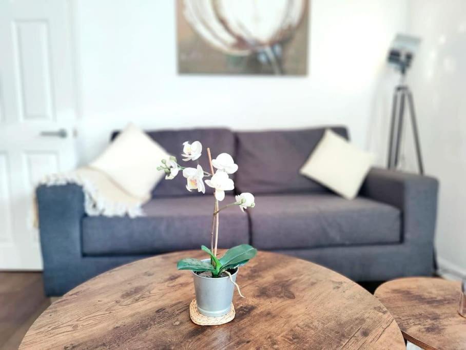 Appartamento Aldgate Flats In E1. Londra Esterno foto