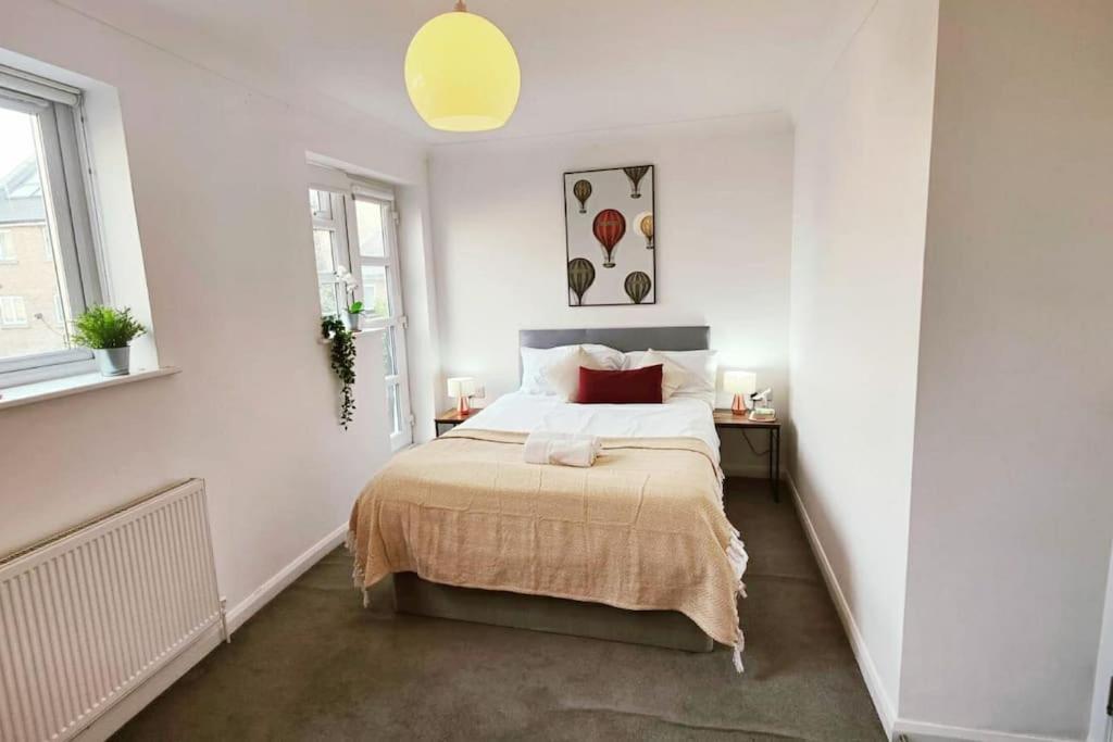 Appartamento Aldgate Flats In E1. Londra Esterno foto